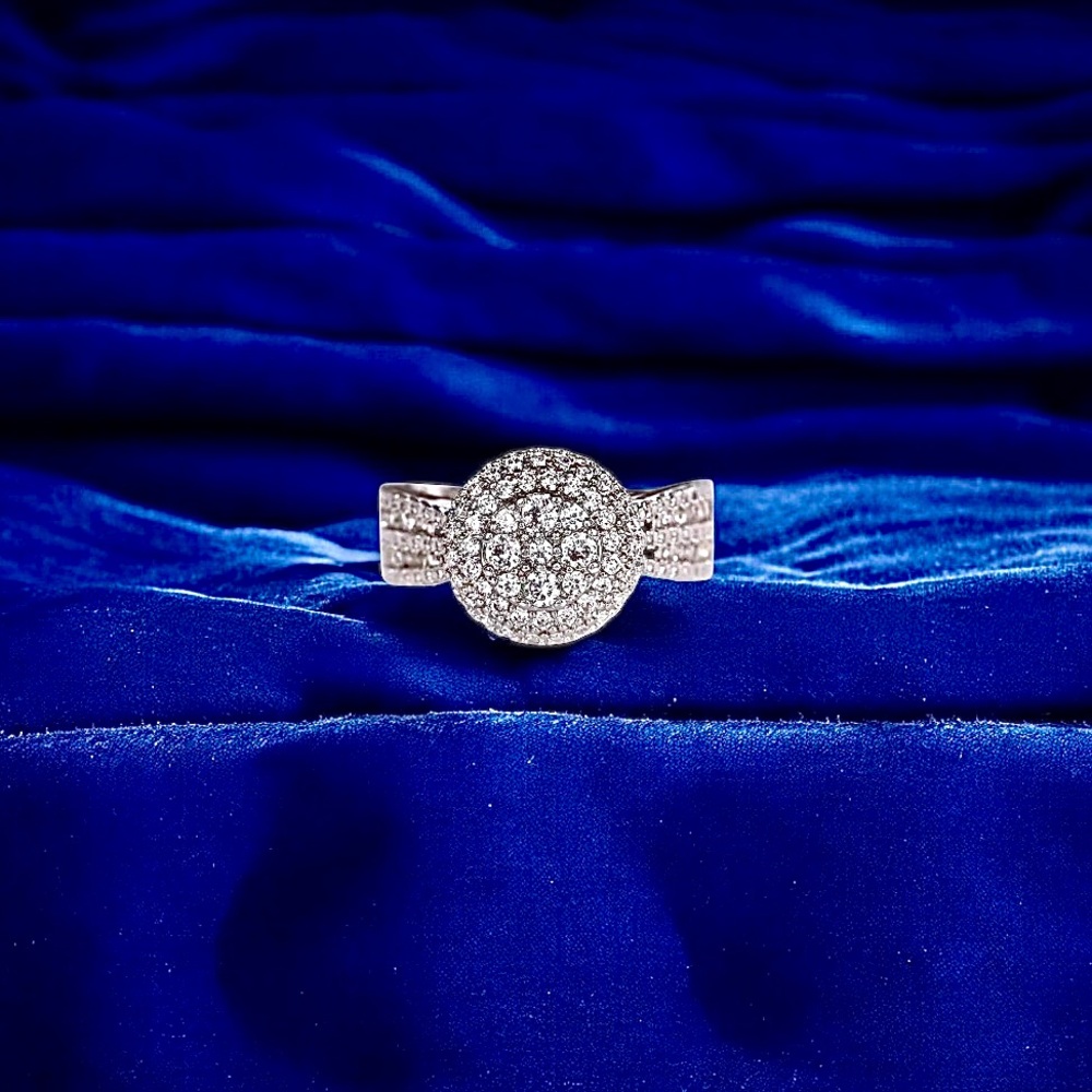 Elegant 925 Silver Plated Engagement Ring